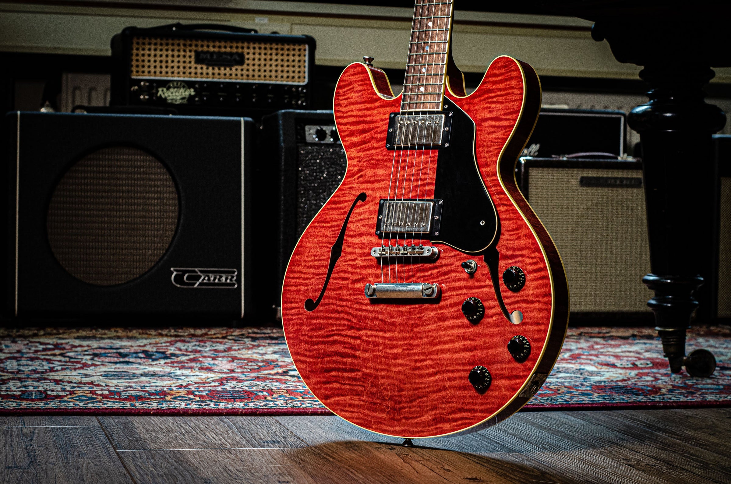 Full Hollowbody Guitars