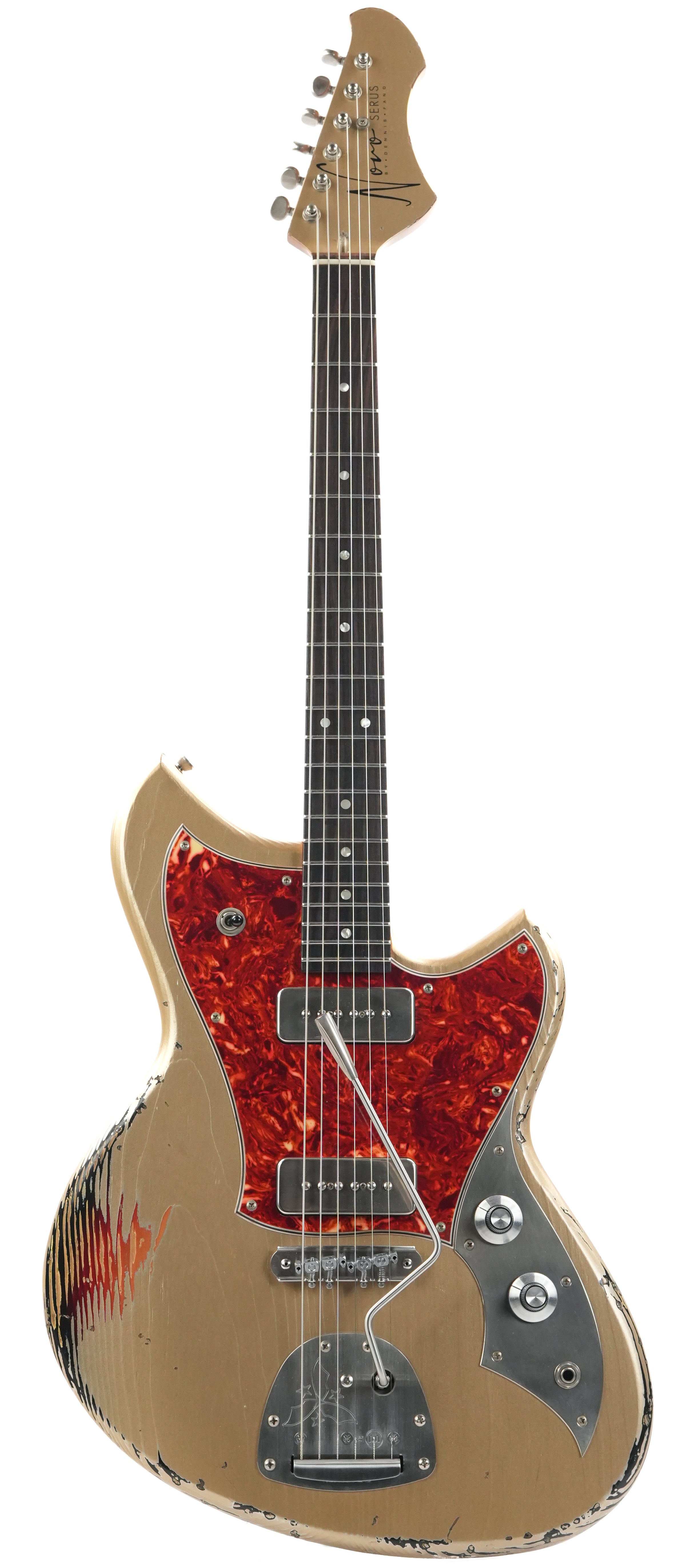 Novo Serus J Custom Shoreline Gold over 64 3 Tone Sunburst