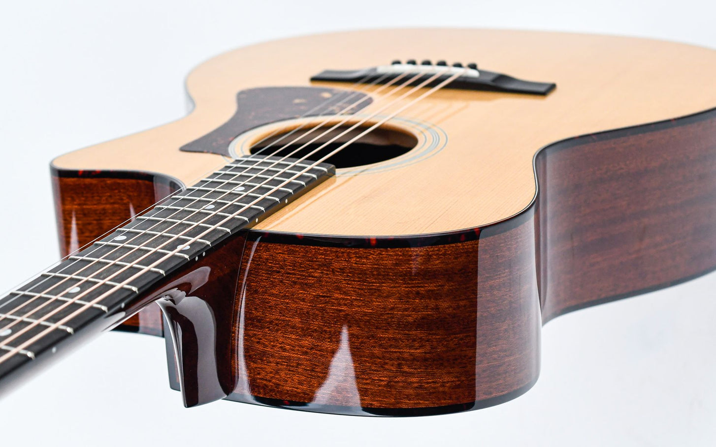 Eastman AC122 1CE Deluxe - 10