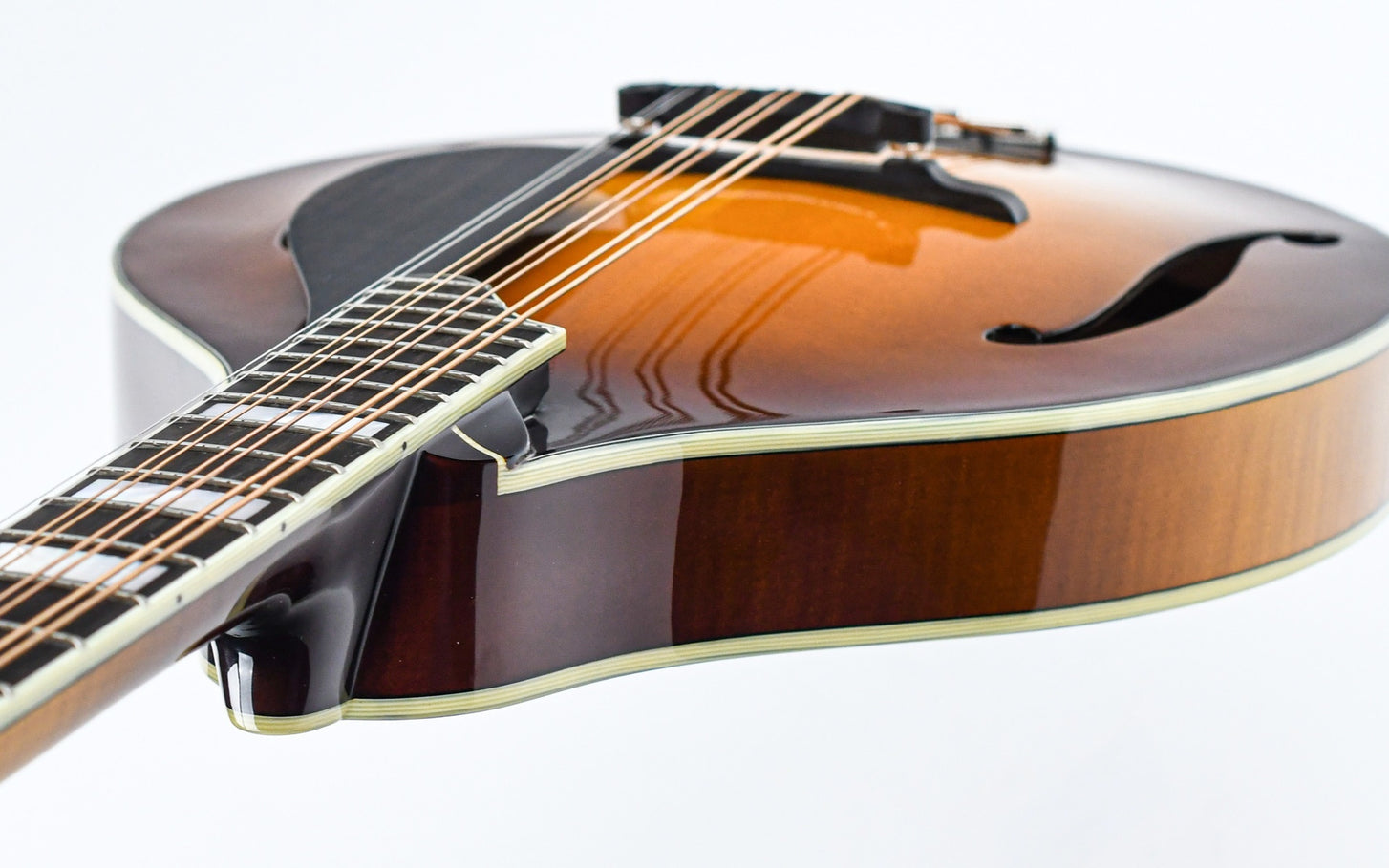 Eastman MDO605 Goldburst - 10