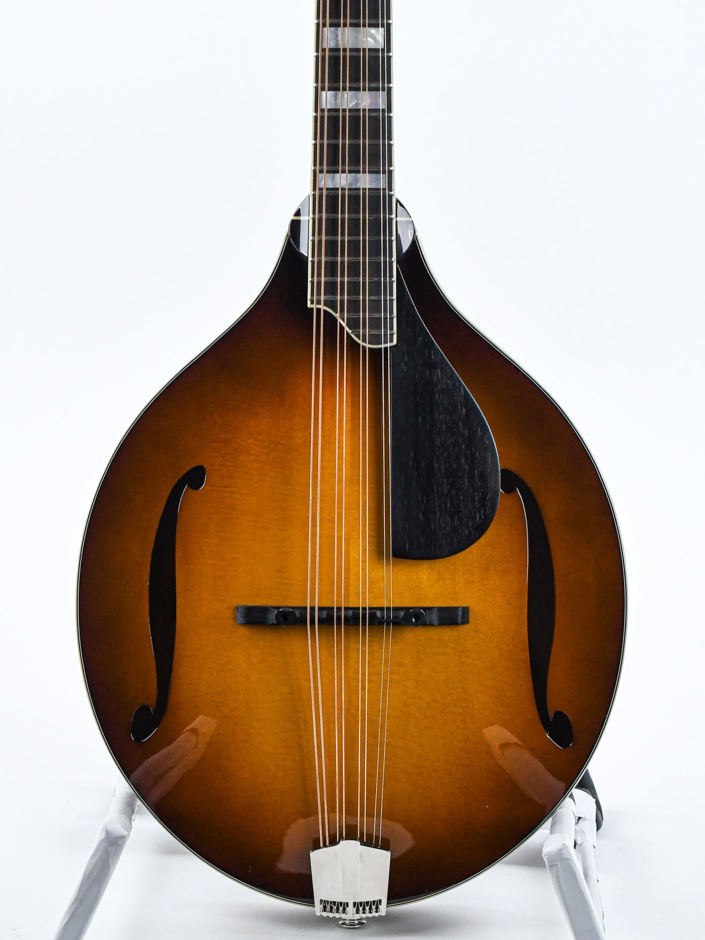 Eastman MDO605 Goldburst - 5