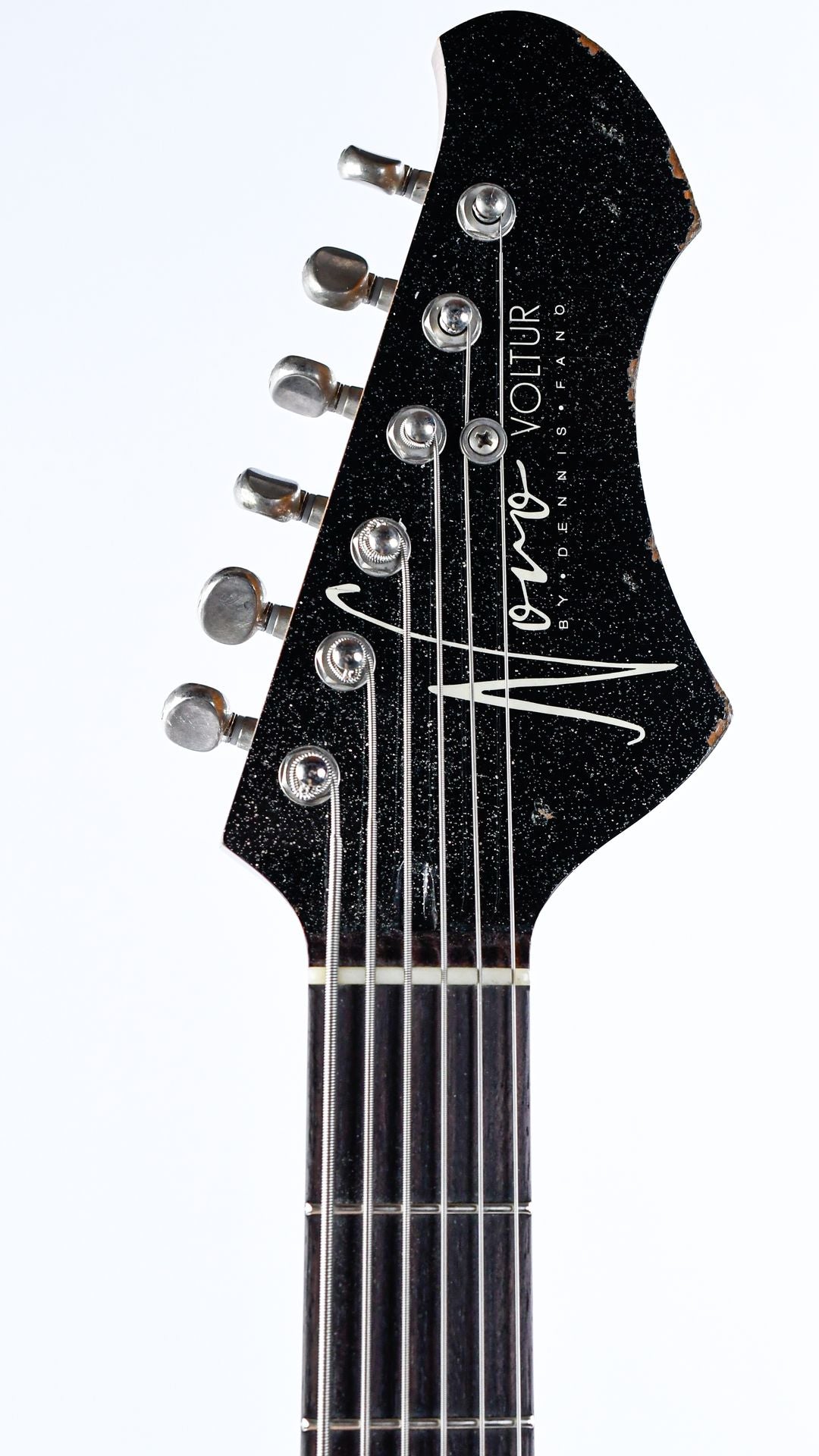 Novo Voltur B6 Nucleus Starry Night