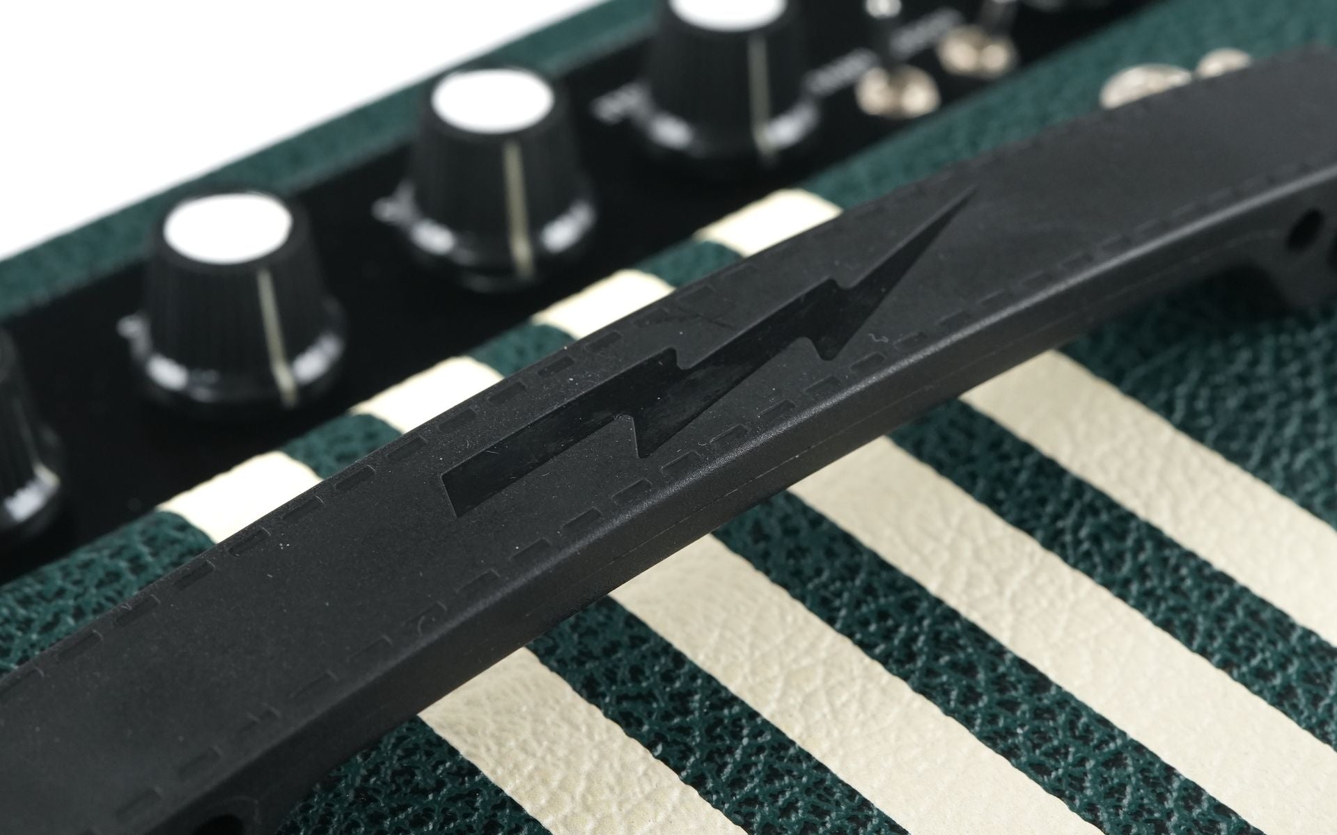Supro Delta King 12 Emerald Green Cream