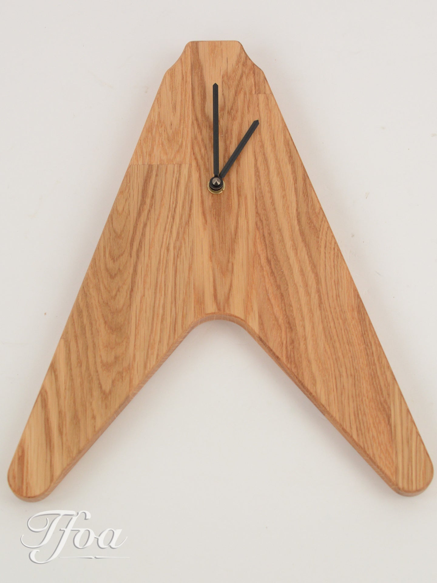Ruwdesign Guitar Clock The V