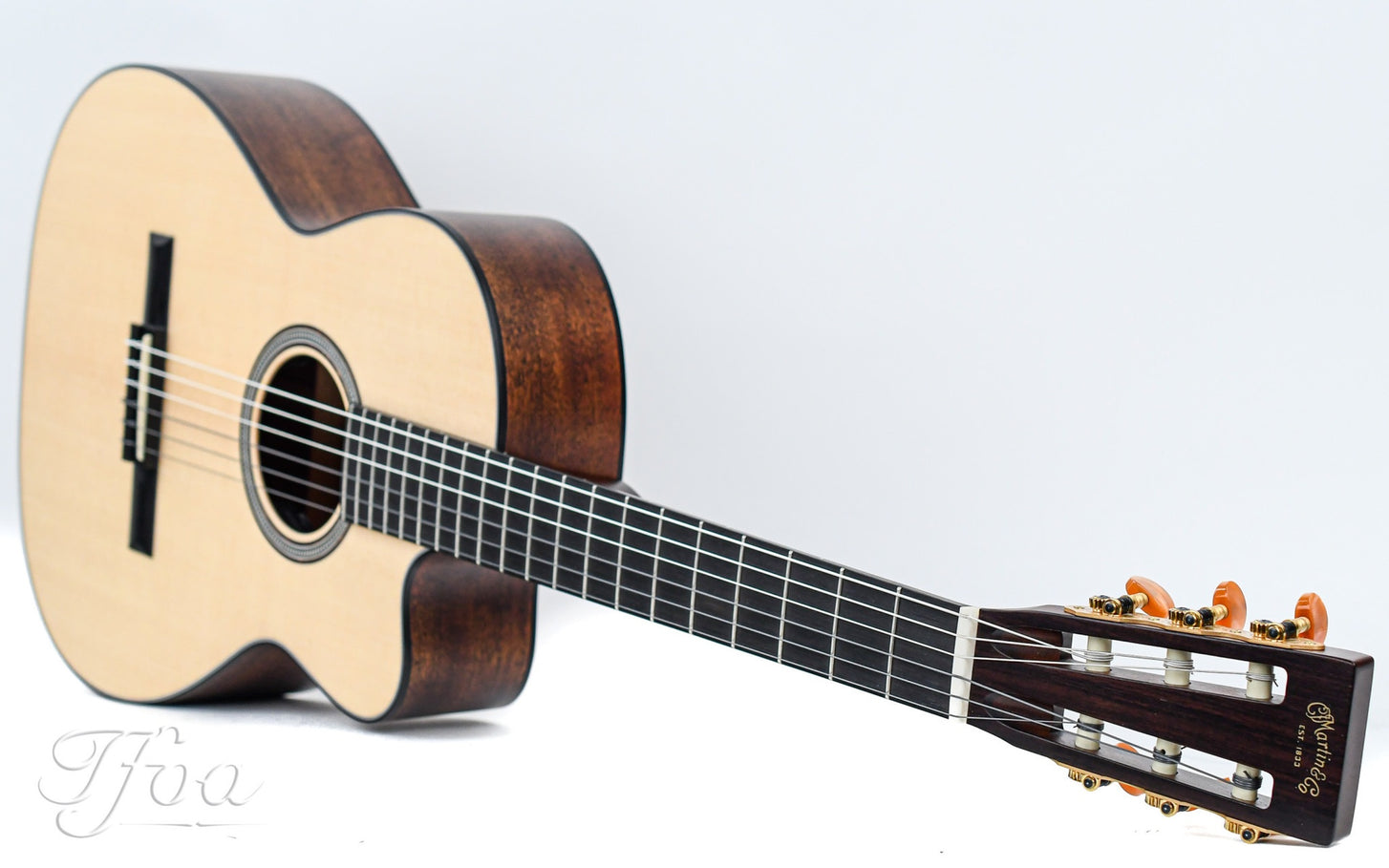 Martin 000C12 16E Nylon Crossover - 10
