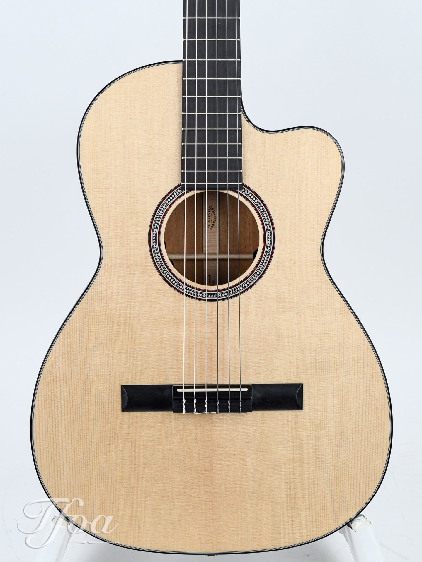 Martin 000C12 16E Nylon Crossover - 4