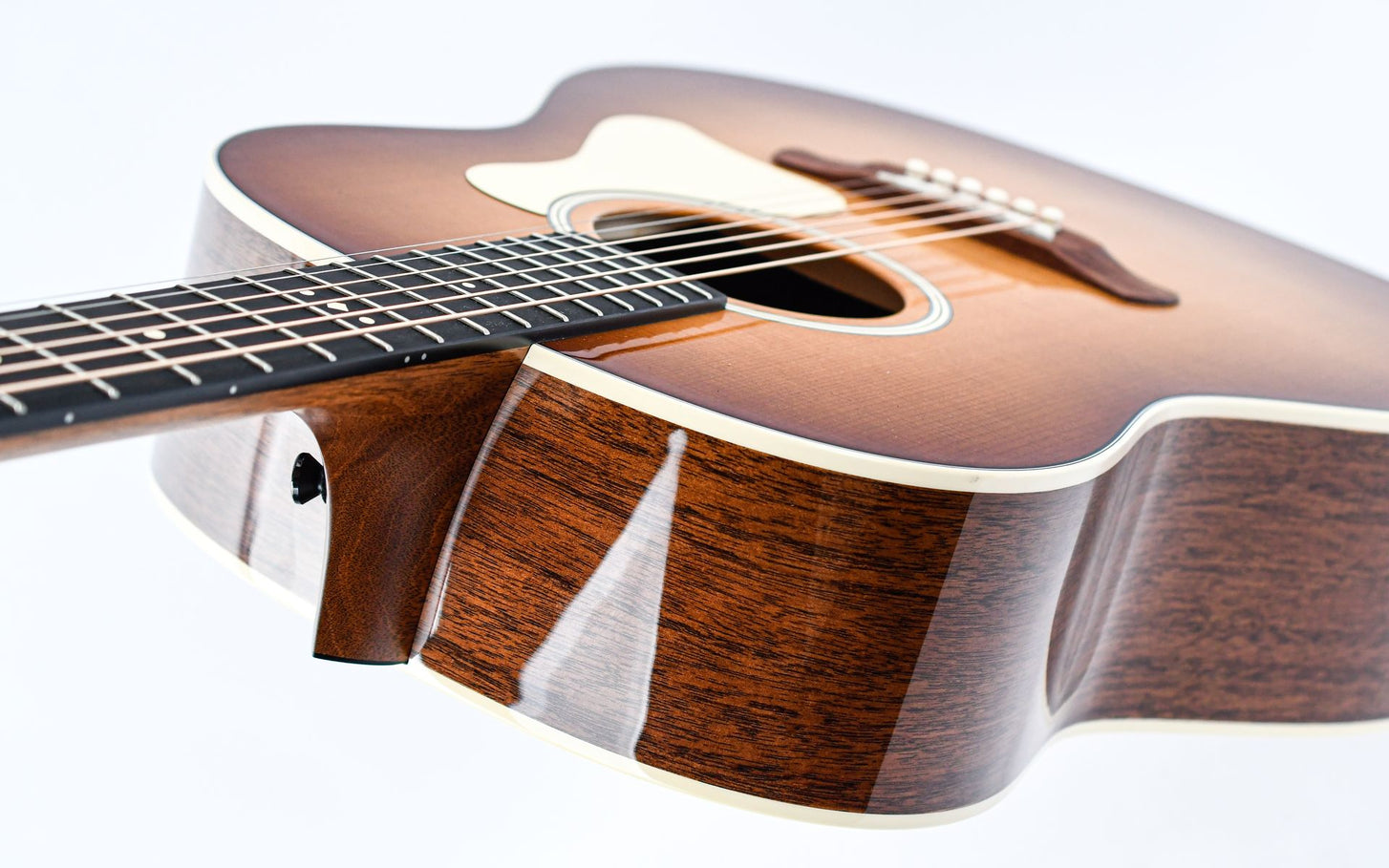Taylor Gold Label 517e Mahogany Sunburst - 10