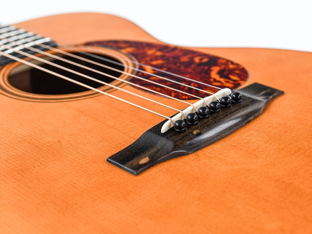 Atkin Essential O 14 fret-10.jpg