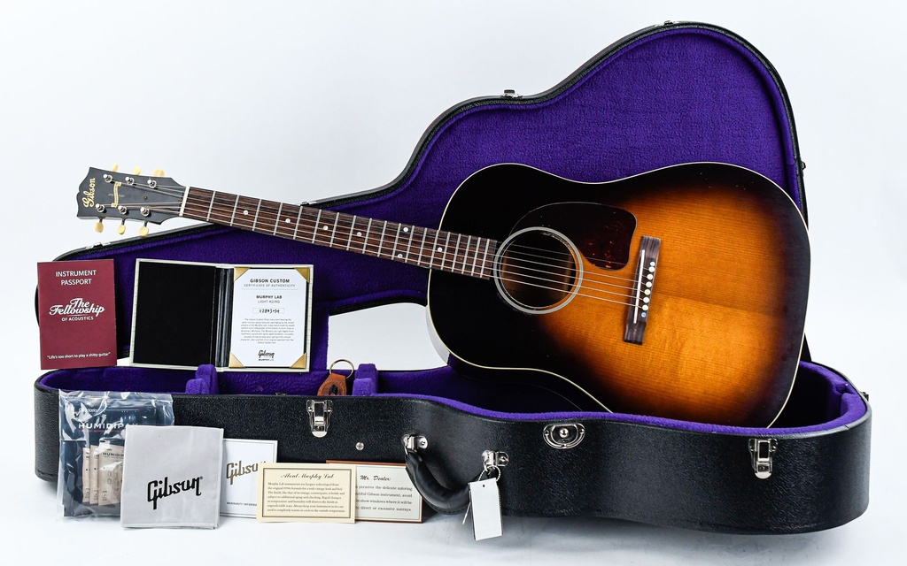 Gibson 1942 Banner J45 Murphy Lab Light Aged-1.jpg