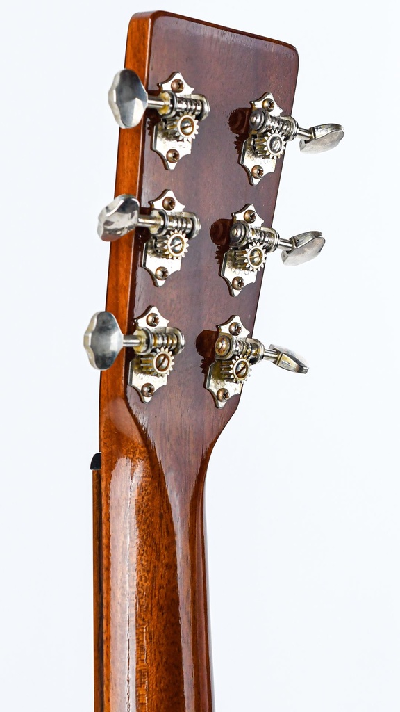 Atkin Dust Bowl O 14 Fret-5.jpg