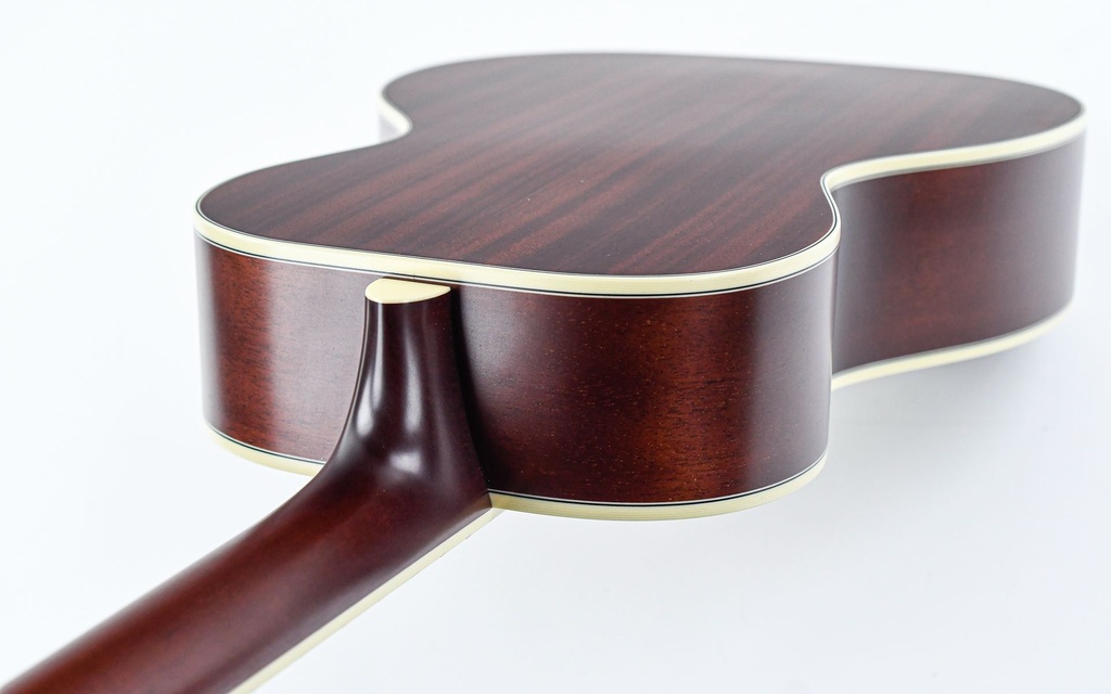 National El Trovador Baritone #25053-9.jpg