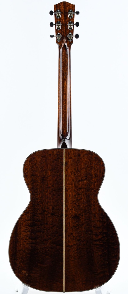 Eastman Luthier OM Quilted Sapele European Spruce-7.jpg