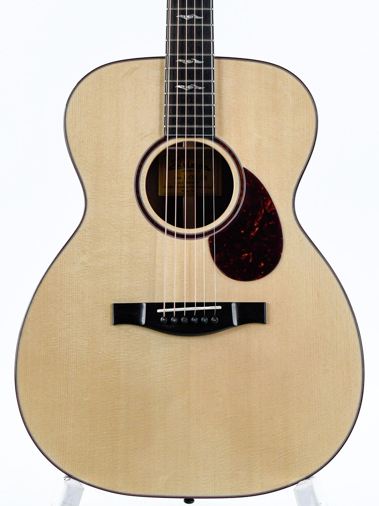 Eastman Luthier OM Quilted Sapele European Spruce-3.jpg