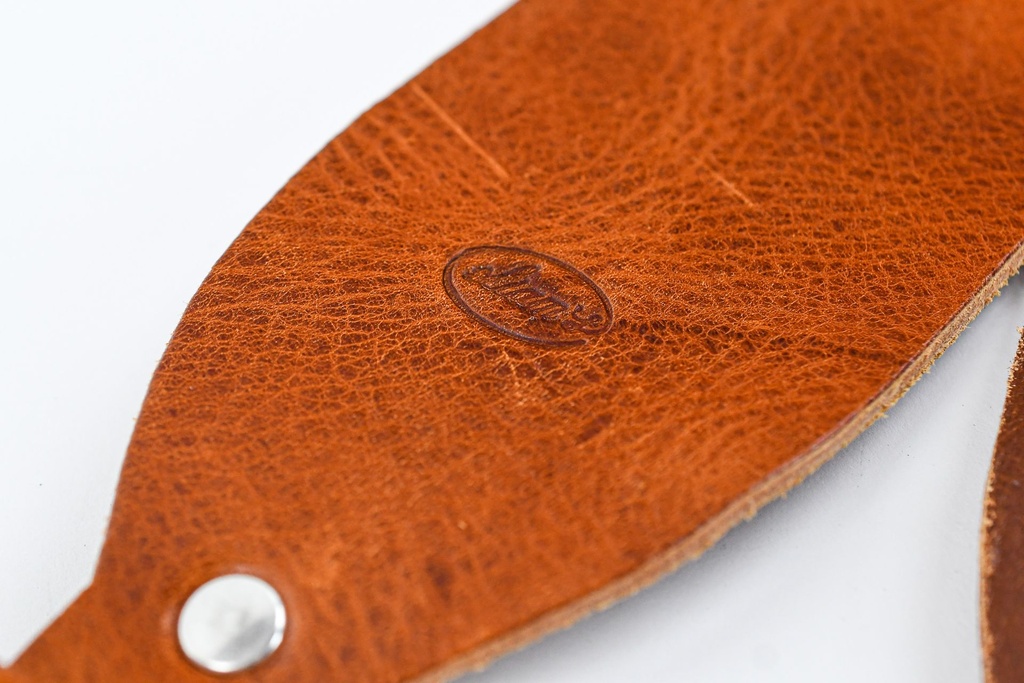 Liam's Wide Leather Guitar Strap Cognac-3.jpg