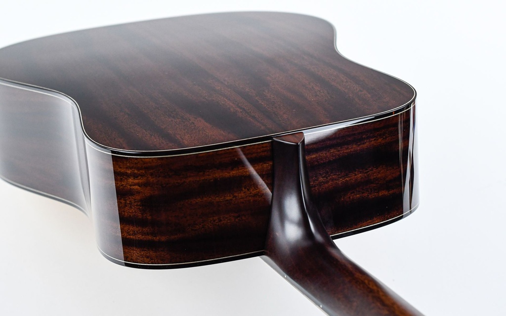 Bourgeois Country Boy D HS-9.jpg