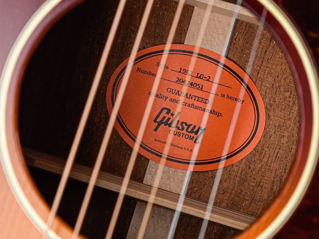 Gibson M2M Custom 1942 LG2 Autumnburst #20424051-11.jpg