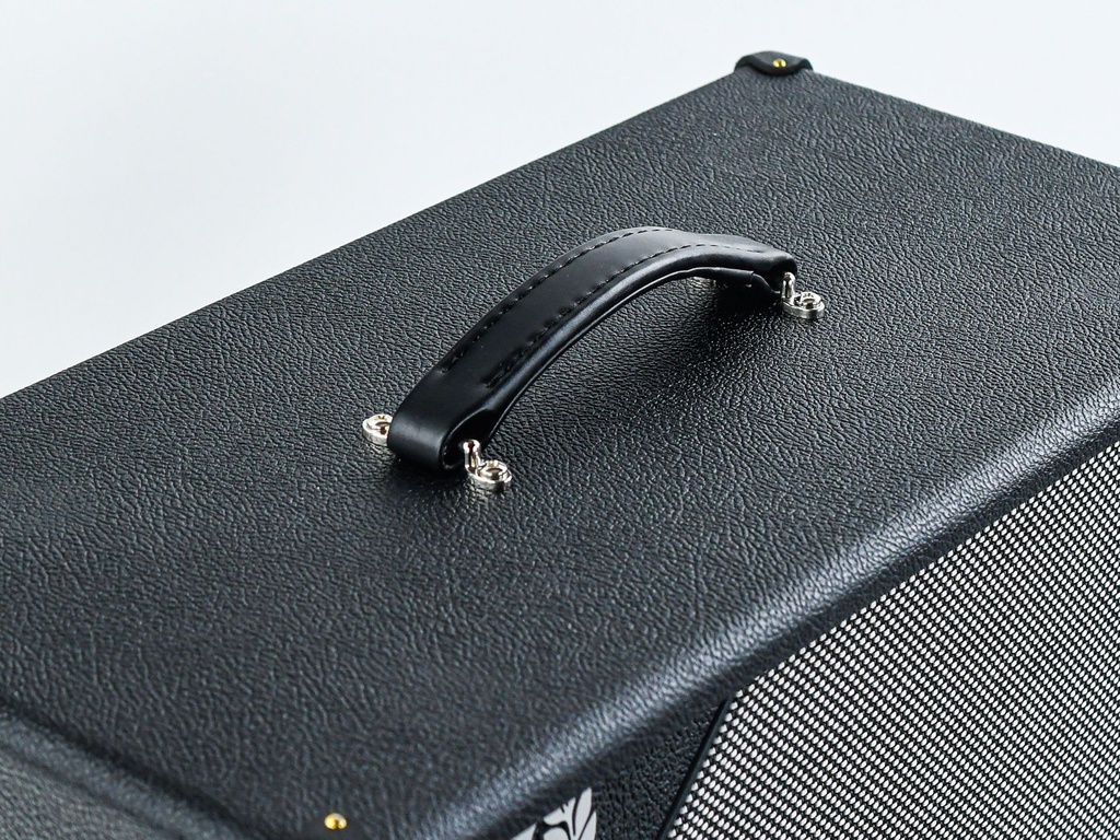 Victory the Deputy 1x12 Cabinet-5.jpg