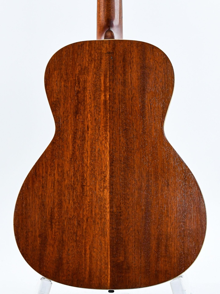 Gibson L00 Sunburst 1939-6.jpg