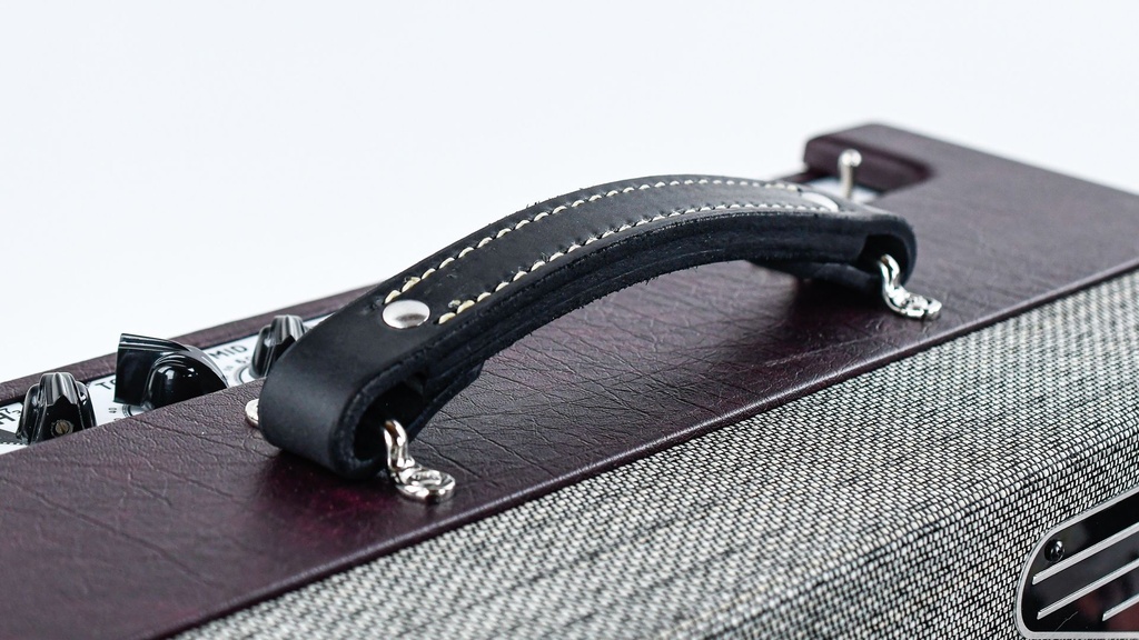 Carr Bel Ray Wine 1x12 Combo-4.jpg