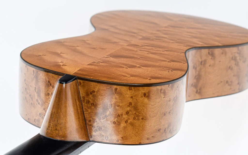 Armin Gropp Romantic Guitar Birdseye Maple - GS 2009-9.jpg