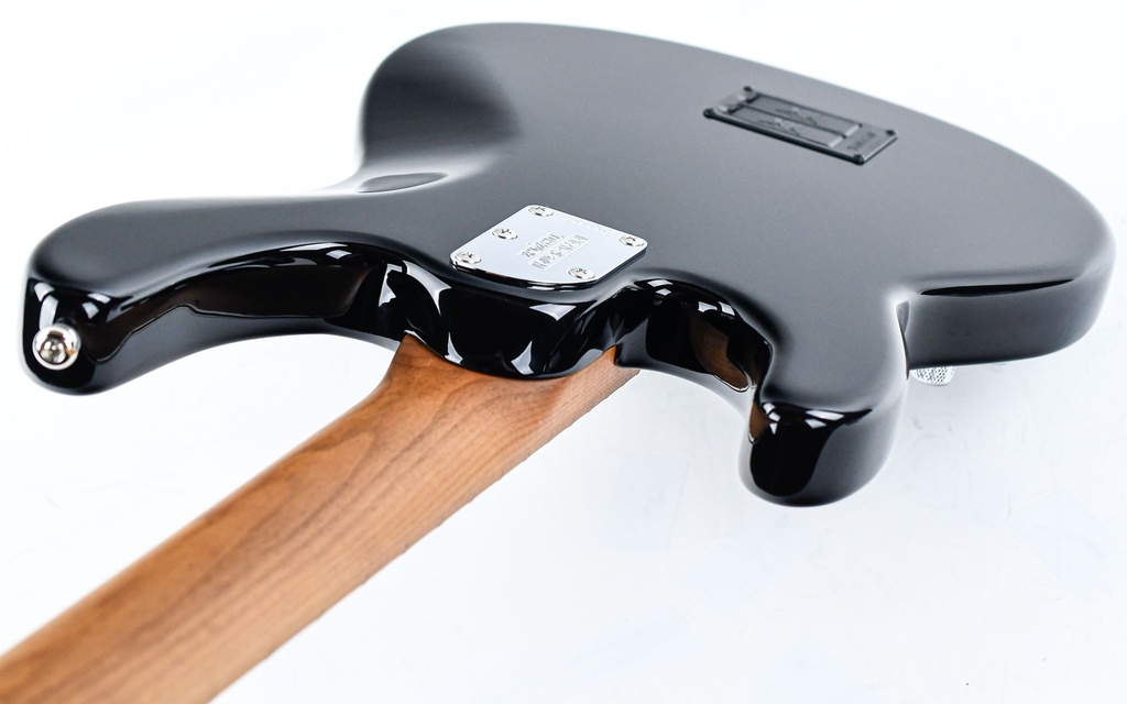 [107-01-10-01-MB-CR] Music Man Stingray Special 4 Black Chrome HW-9.jpg