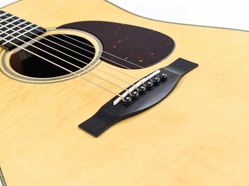 Santa Cruz B_PW Brad Paisley Signature-12.jpg