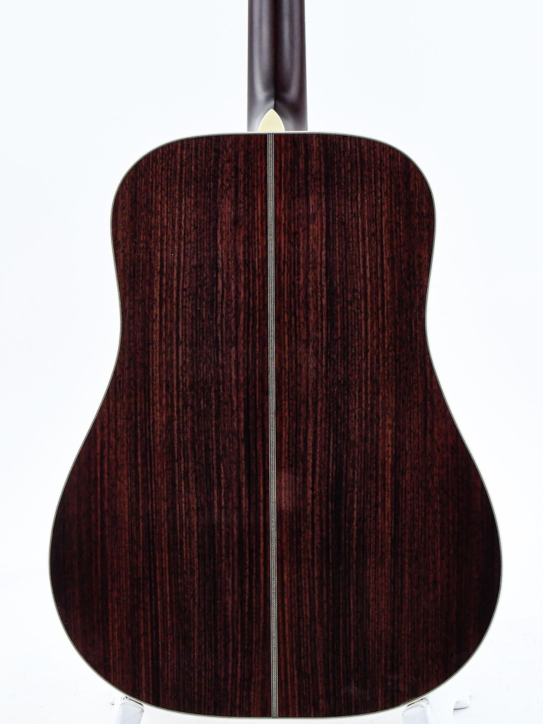 Santa Cruz B_PW Brad Paisley Signature-6.jpg