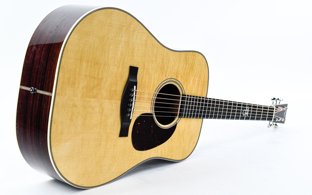 Santa Cruz B_PW Brad Paisley Signature-13.jpg