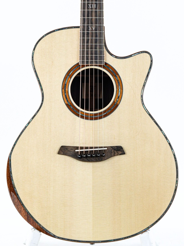 Furch Red Deluxe Gc-LR Indian Rosewood Alpine Spruce-3.jpg