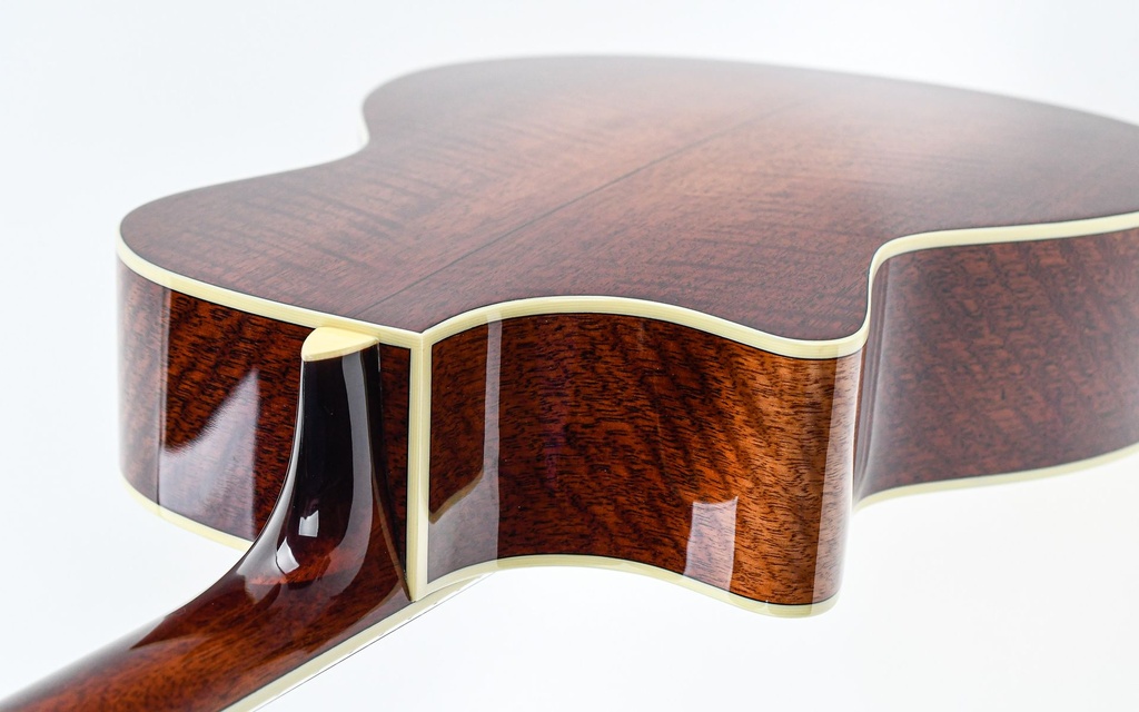 [AC322CE] Eastman AC322CE-9.jpg