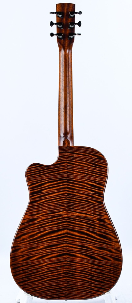 Beard Trailhead E RN Curly Maple-7.jpg