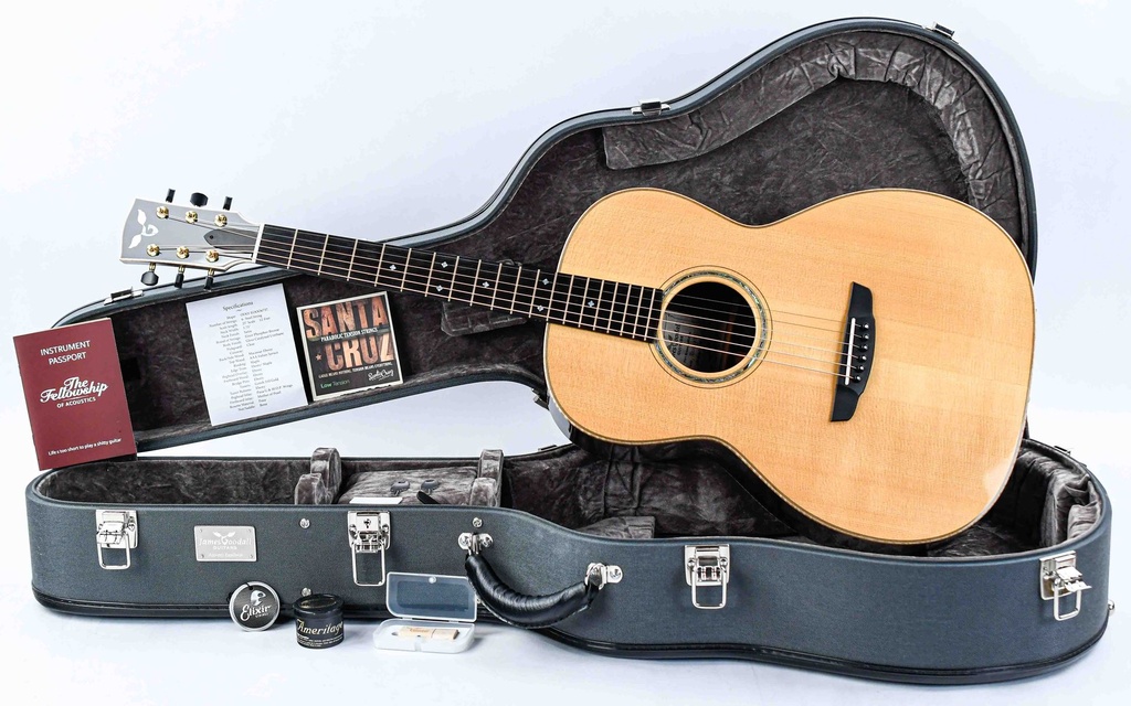 Goodall 000 12 Fret Macassar Ebony AAA Italian Spruce 2019-1.jpg