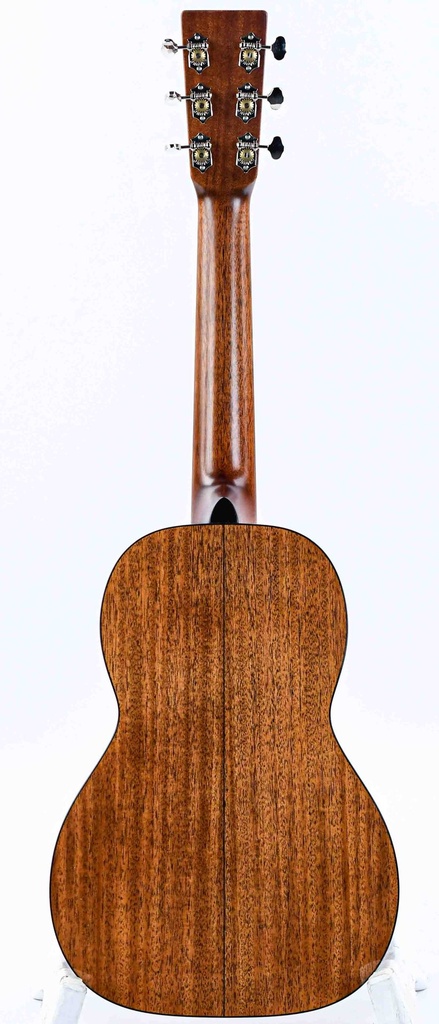 Martin Custom Shop Size 5-18 Mahogany Spruce-7.jpg