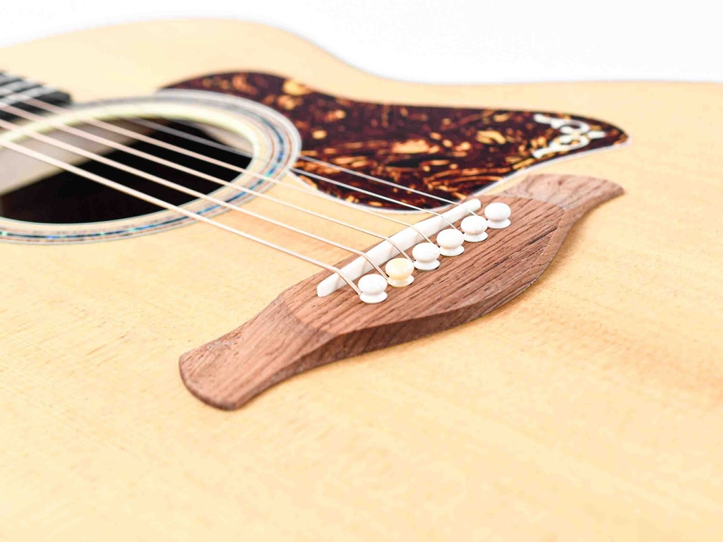 Taylor Gold Label 814e Koa Natural-10.jpg