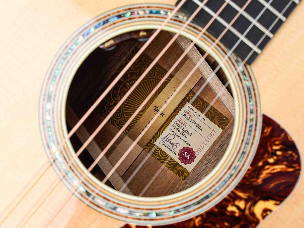 Taylor Gold Label 814e Koa Natural-12.jpg