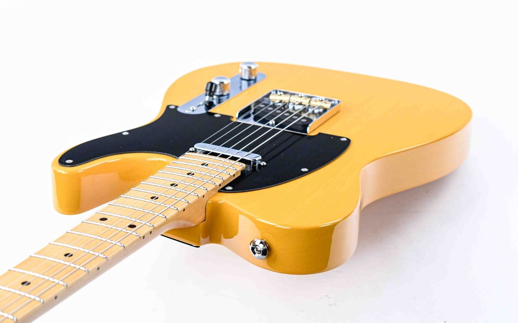 Suhr Classic T Antique Trans Butterscotch SS-9.jpg