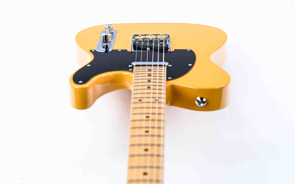 Suhr Classic T Antique Trans Butterscotch SS-13.jpg
