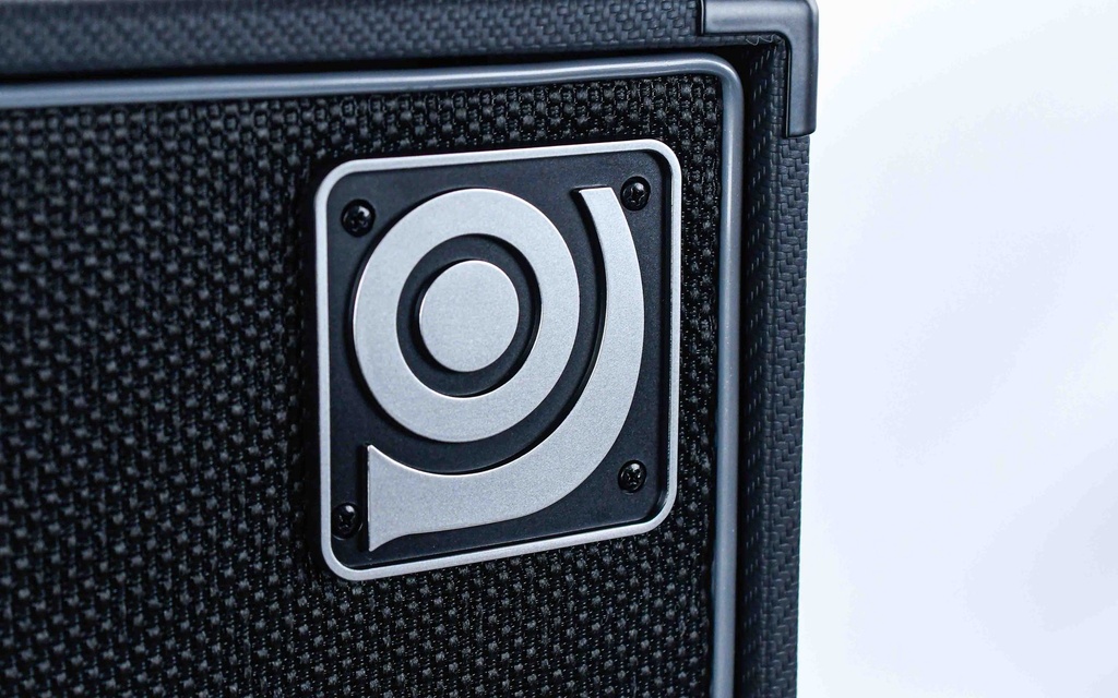Ampeg Venture VB210-3.jpg