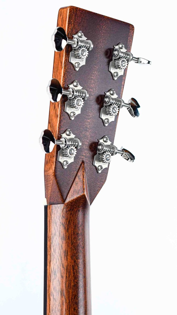 Martin OMJM Platinum 20th Anniversary Edition-5.jpg