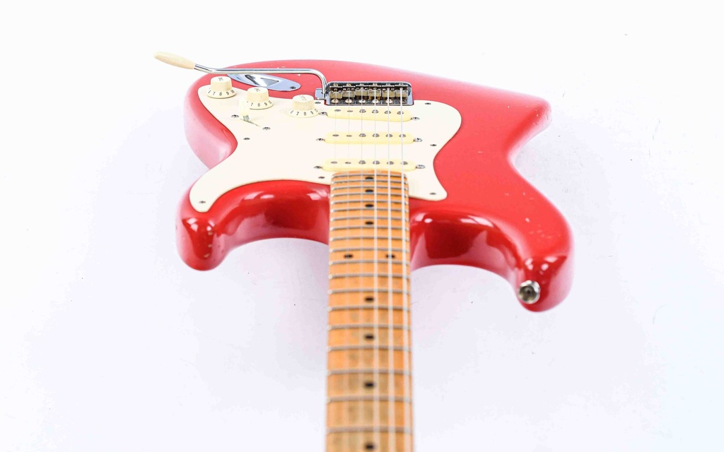 [R58569] Fender Custom Shop 1956 Stratocaster Fiesta Red Relic 2011-14.jpg