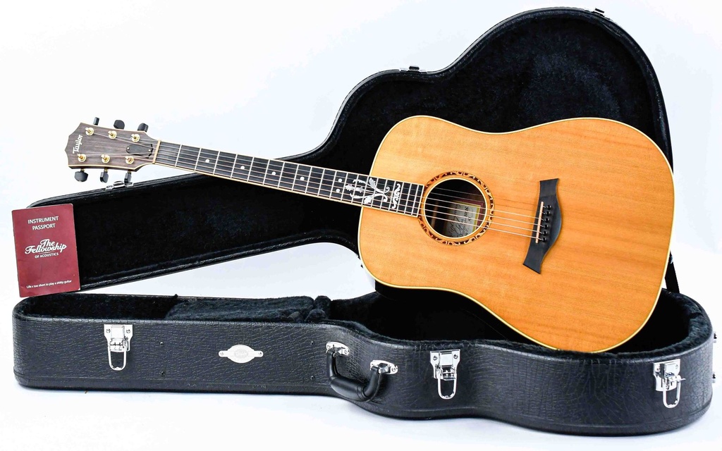 [99072-066] Taylor XXV-DR Limited no. 43 of 500 1999-1.jpg