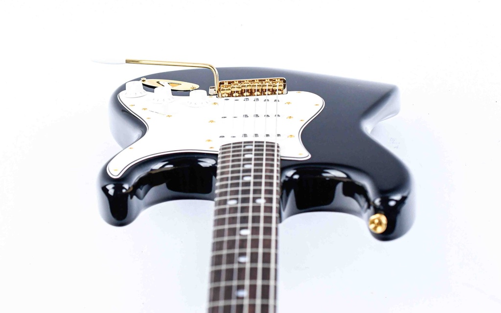 Fender Custom Shop 65 Stratocaster NOS Black-13.jpg