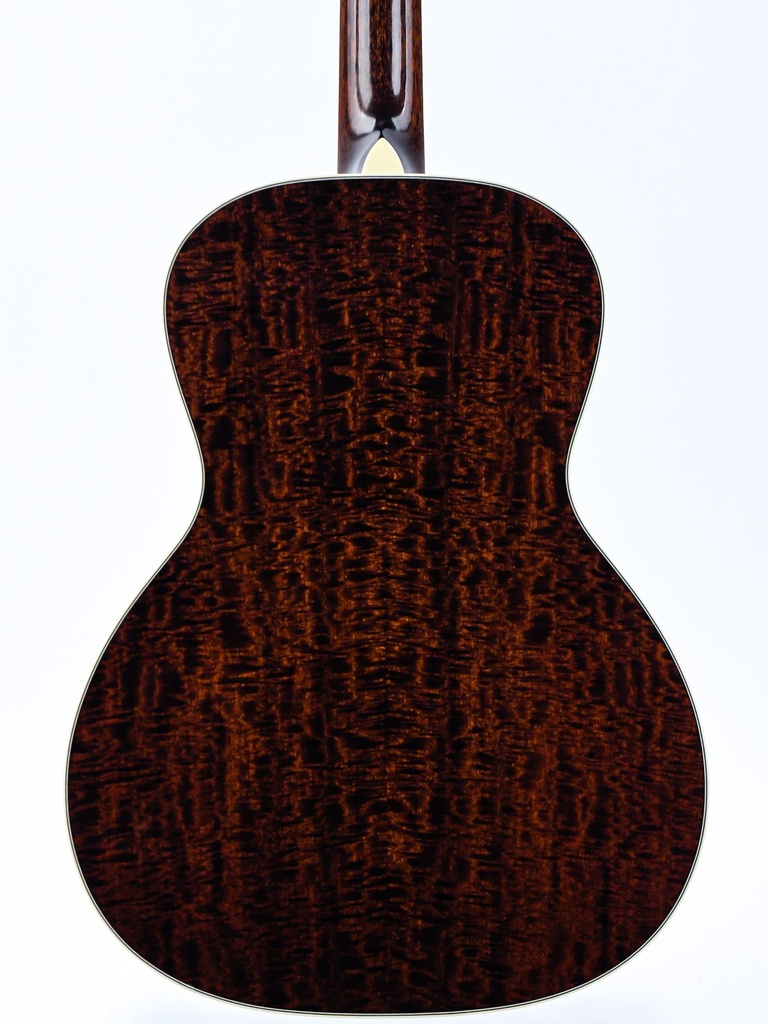 Bourgeois LDB2 Aged Tone Beeswing Mahogany Adirondack Argentine Grey 2024-6.jpg