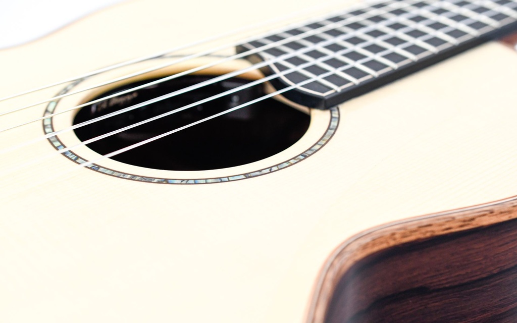 Lowden WL35J Jazz Madagascar Rosewood Alpine Spruce-13.jpg