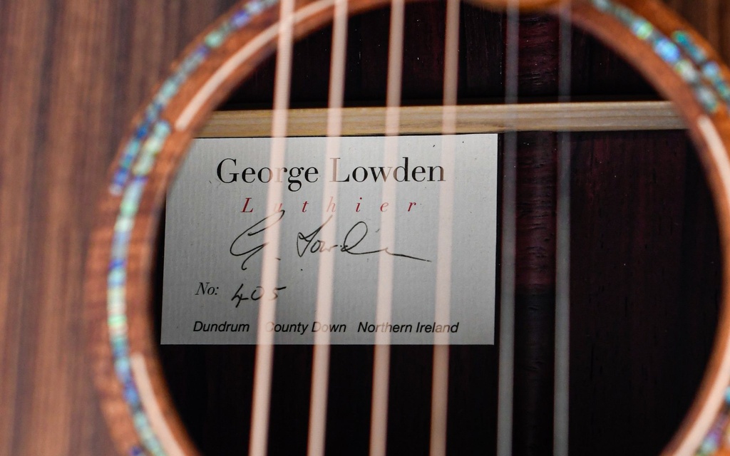 Lowden Master Made F Cutaway Bois de Rose Sinker Redwood-12.jpg