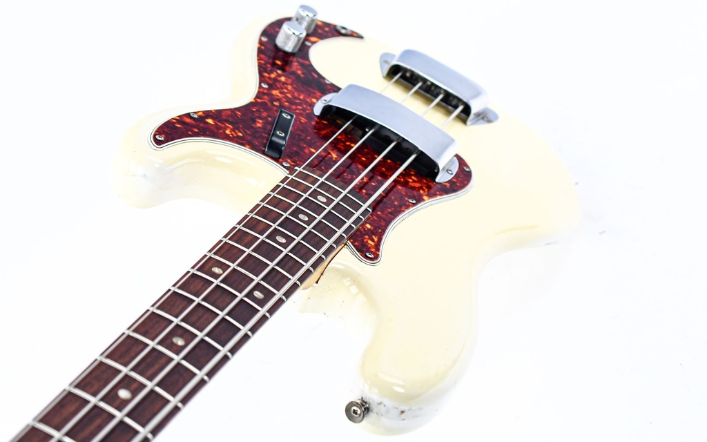Fender Precision Bass Olympic White 1966-8.jpg
