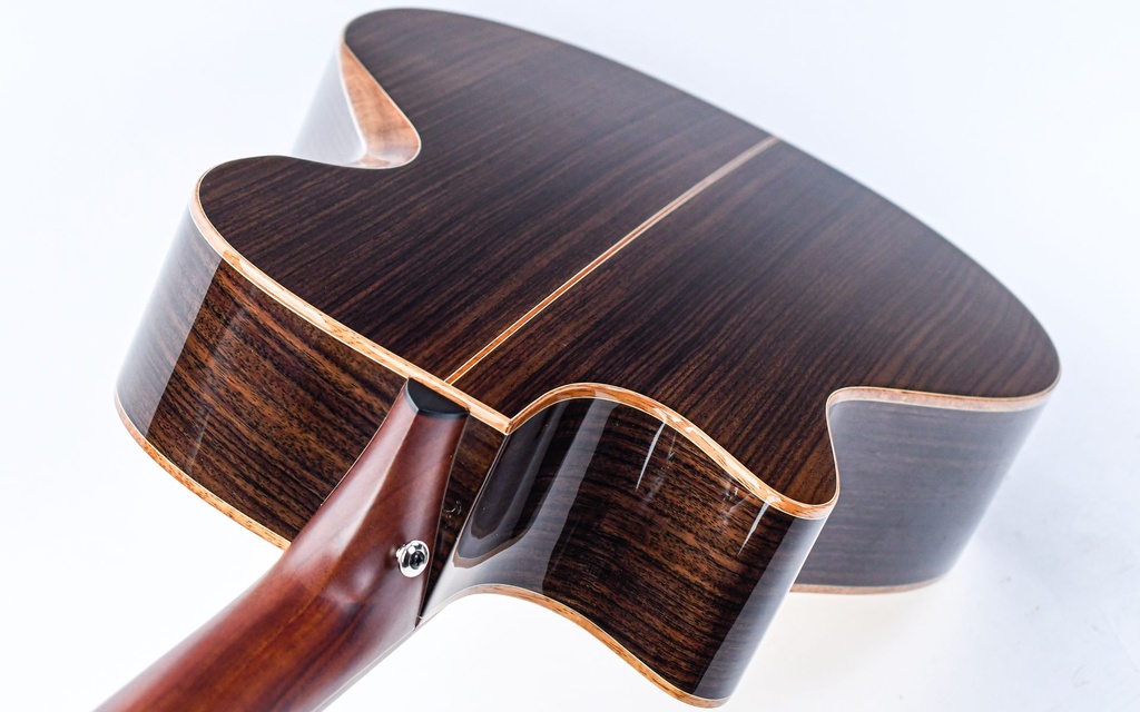 Furch Red Deluxe Gc LR Indian Rosewood Alpine Spruce SPA-9.jpg