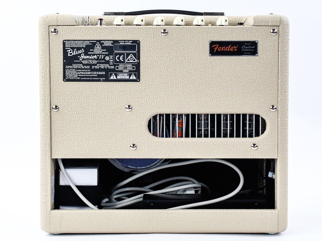 Fender FSR Blues Junior Nubtex Blonde-6.jpg