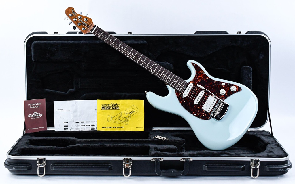 Music Man Cutlass Pale Blue 2021-1.jpg