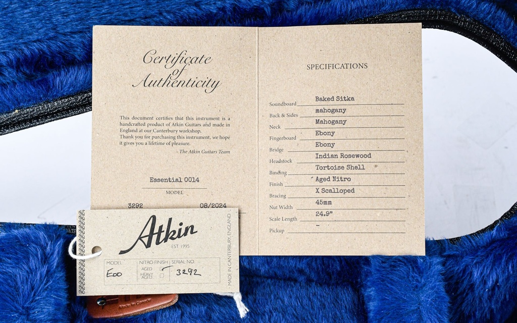 Atkin Essential 00 14 Fret Aged-2.jpg
